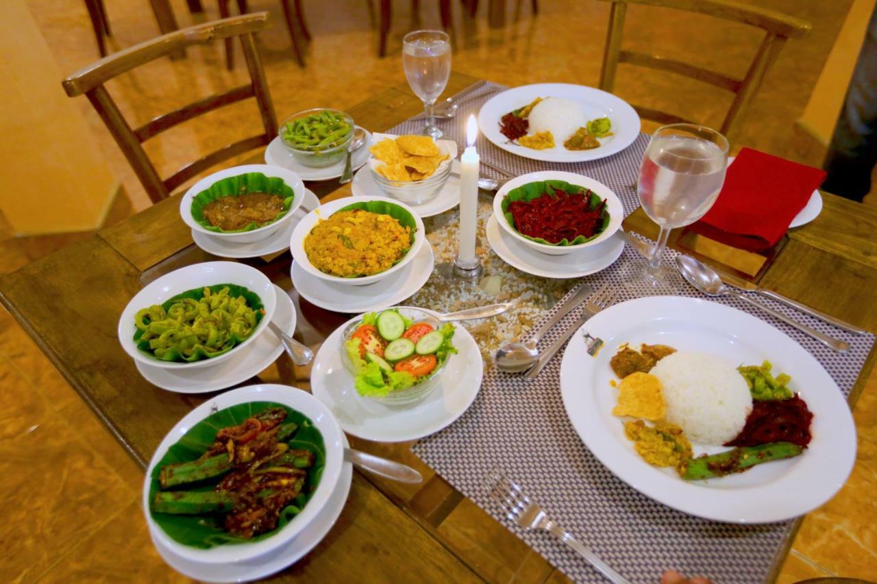 Sirimalwatta Hotel Mahaweli Spring מראה חיצוני תמונה
