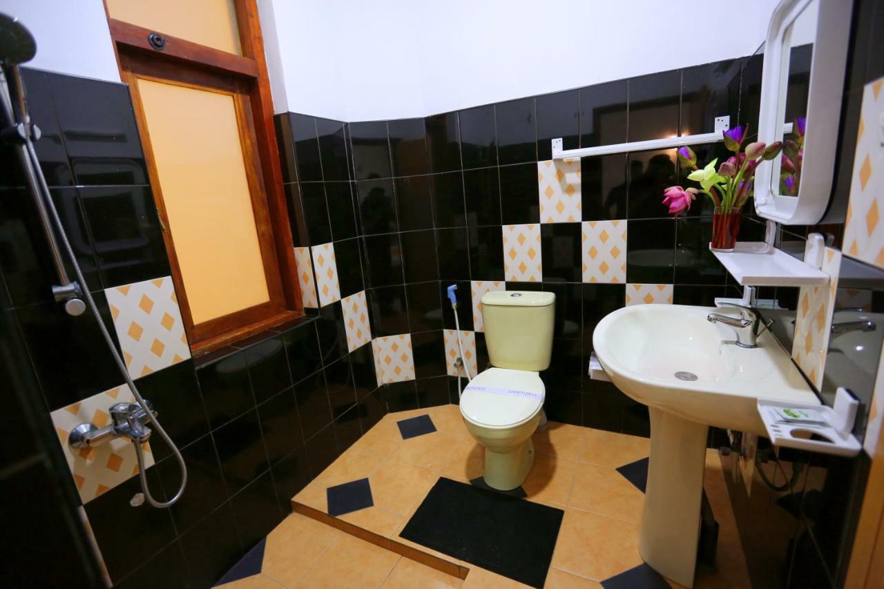 Sirimalwatta Hotel Mahaweli Spring מראה חיצוני תמונה