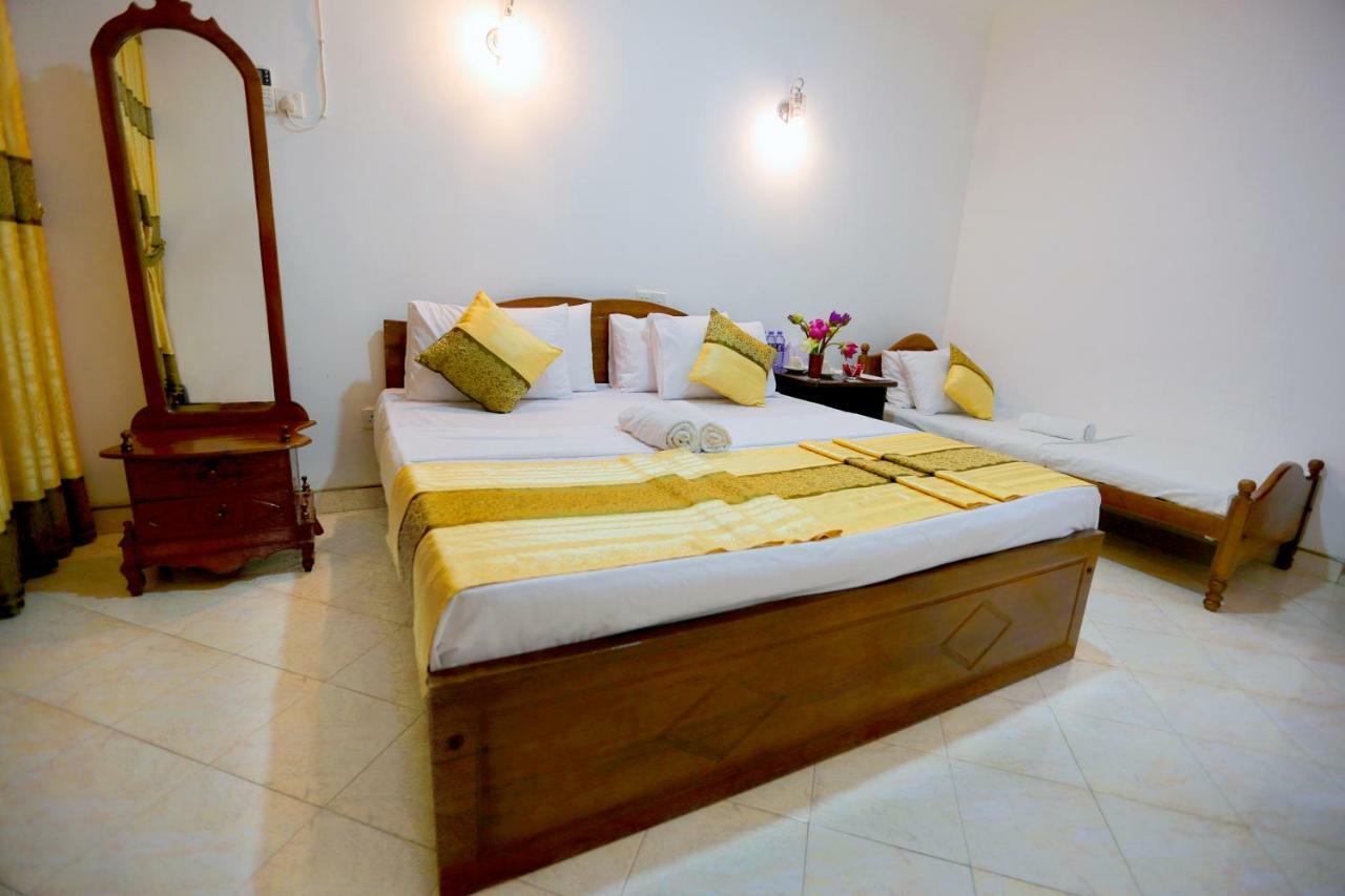 Sirimalwatta Hotel Mahaweli Spring מראה חיצוני תמונה